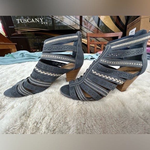 Cityclassified Shoes - City classified. Sandals. Heels. Back zipper. Size 6.